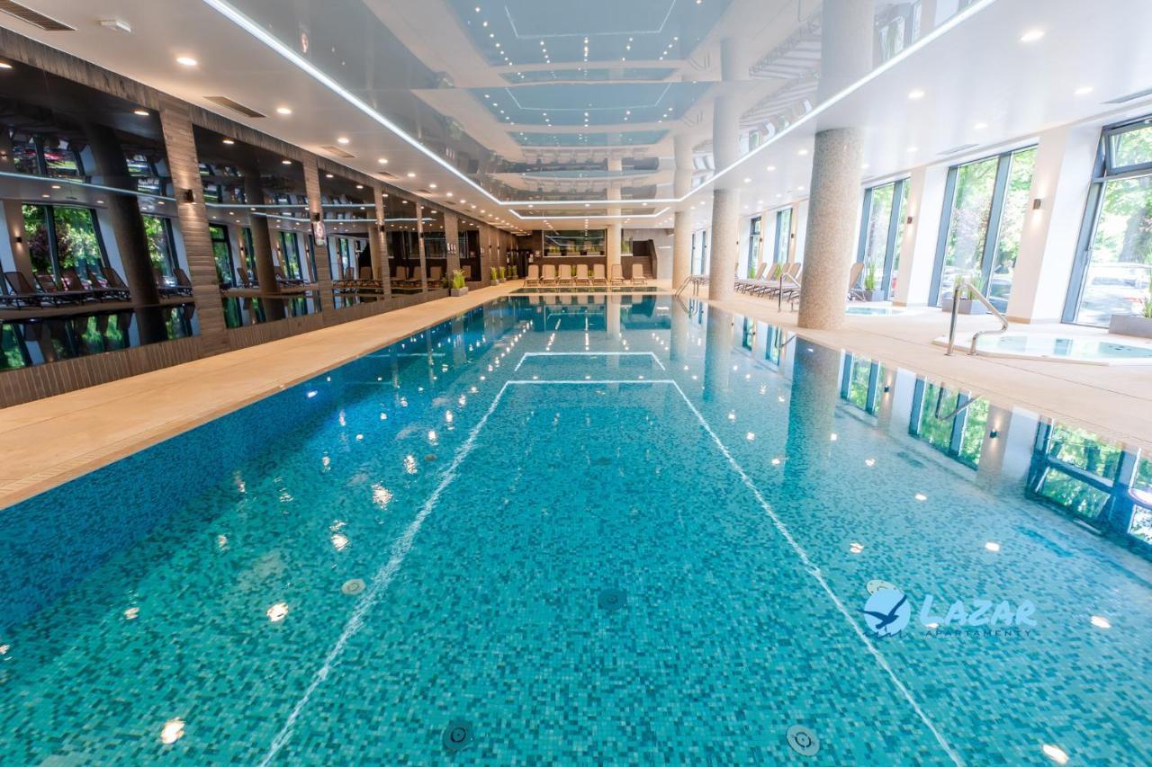Lazar Apartamenty Nadmorskie Tarasy Kolobrzeg Exterior photo